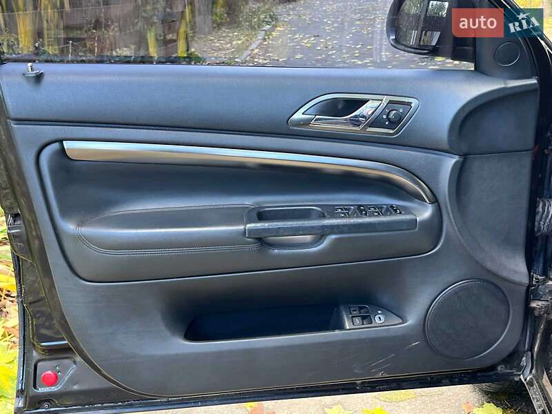 Лифтбек Skoda Superb 2006 в Киеве фото 14 Лифтбек Skoda Superb 2006 в Киеве