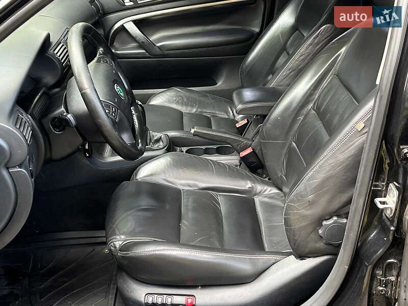 Лифтбек Skoda Superb 2006 в Киеве фото 18 Лифтбек Skoda Superb 2006 в Киеве