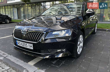 Универсал Skoda Superb 2017 в 