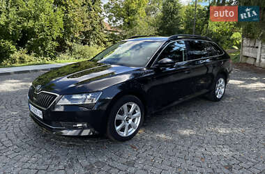 Универсал Skoda Superb 2017 в 