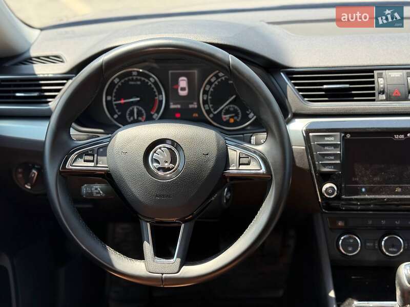 Лифтбек Skoda Superb 2015 в Кривом Роге