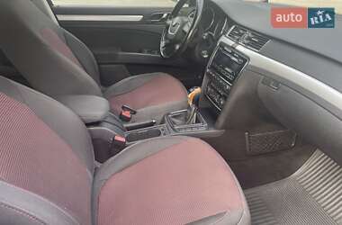 Лифтбек Skoda Superb 2010 в 