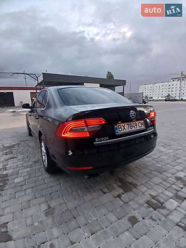 Лифтбек Skoda Superb 2014 в Нетешине