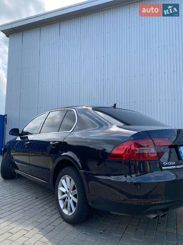 Лифтбек Skoda Superb 2014 в Виноградове фото 10 Лифтбек Skoda Superb 2014 в Виноградове