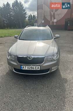 Універсал Skoda Superb 2011 в 