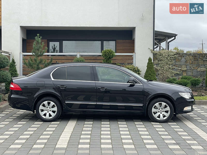 Лифтбек Skoda Superb 2010 в Стрые