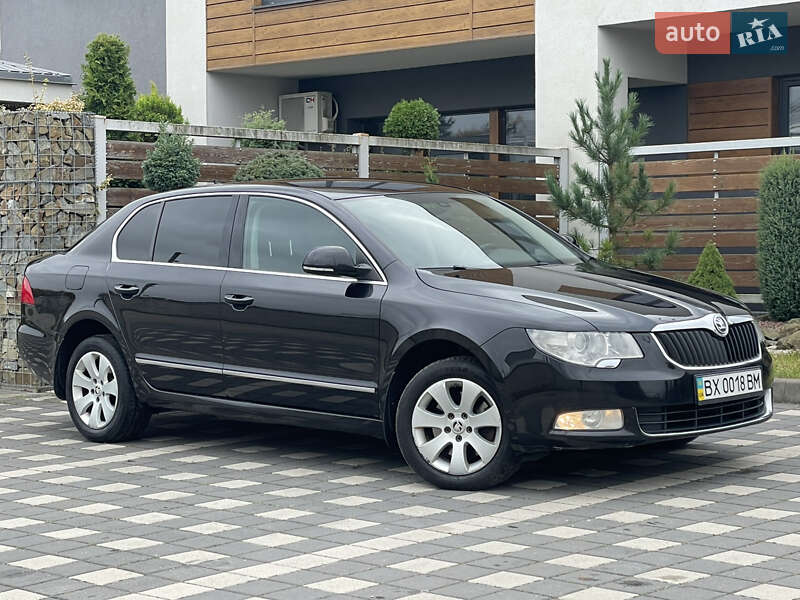 Лифтбек Skoda Superb 2010 в Стрые