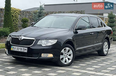 Лифтбек Skoda Superb 2010 в 