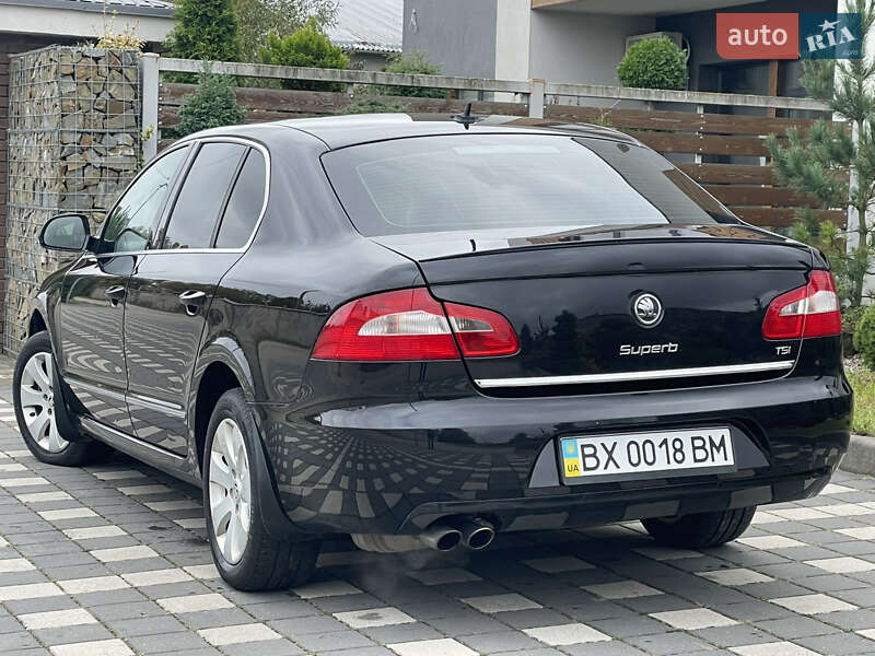 Лифтбек Skoda Superb 2010 в Стрые