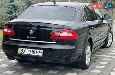 Лифтбек Skoda Superb 2010 в 