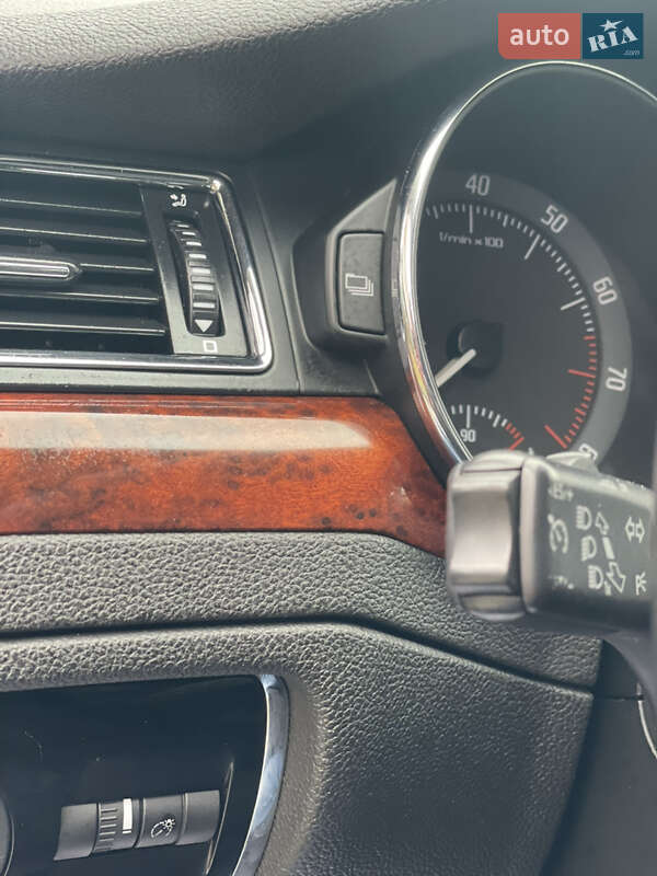 Лифтбек Skoda Superb 2010 в Стрые