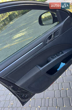 Універсал Skoda Superb 2012 в  фото 8 Універсал Skoda Superb 2012 в