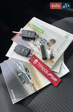 Універсал Skoda Superb 2012 в  фото 23 Універсал Skoda Superb 2012 в