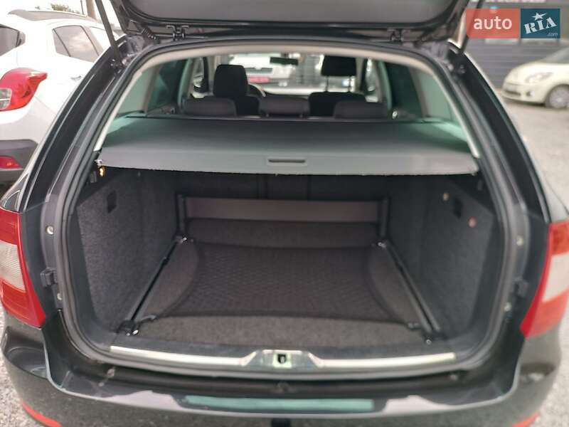 Универсал Skoda Superb 2012 в Ровно фото 21 Универсал Skoda Superb 2012 в Ровно