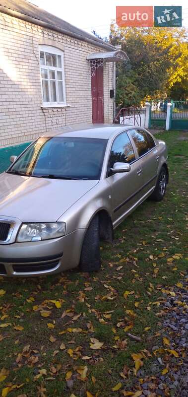 Лифтбек Skoda Superb 2005 в Бершади