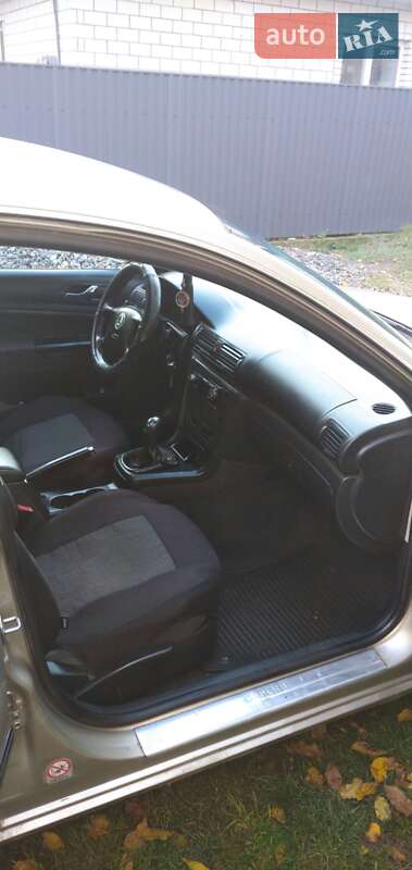 Лифтбек Skoda Superb 2005 в Бершади