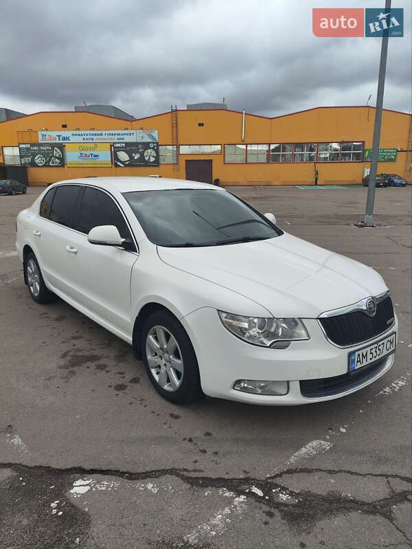 Лифтбек Skoda Superb 2011 в Житомире фото 10 Лифтбек Skoda Superb 2011 в Житомире