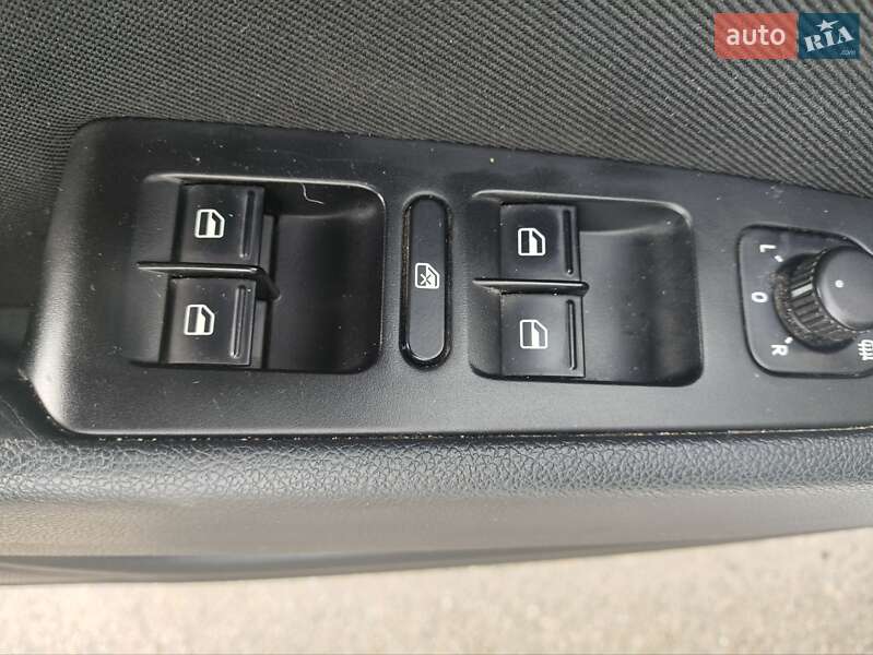 Лифтбек Skoda Superb 2011 в Житомире фото 25 Лифтбек Skoda Superb 2011 в Житомире