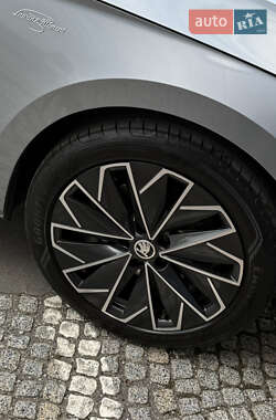Лифтбек Skoda Superb 2022 в 