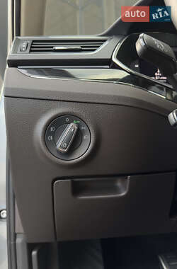 Лифтбек Skoda Superb 2022 в 