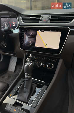 Лифтбек Skoda Superb 2022 в 