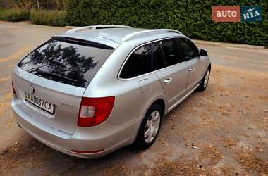 Універсал Skoda Superb 2010 в 