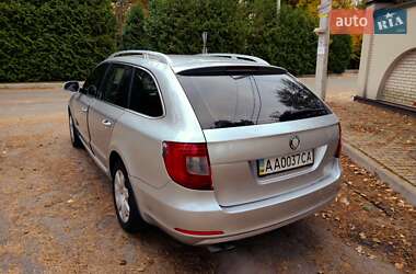 Універсал Skoda Superb 2010 в 