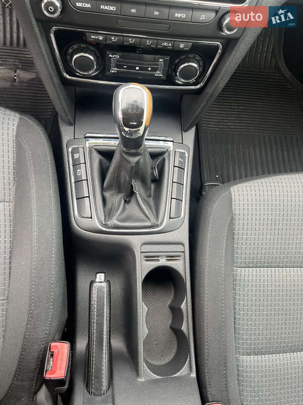 Универсал Skoda Superb 2012 в Запорожье фото 19 Универсал Skoda Superb 2012 в Запорожье