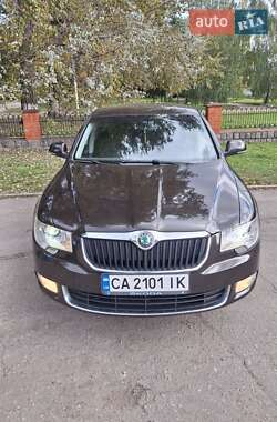 Ліфтбек Skoda Superb 2013 в Умані