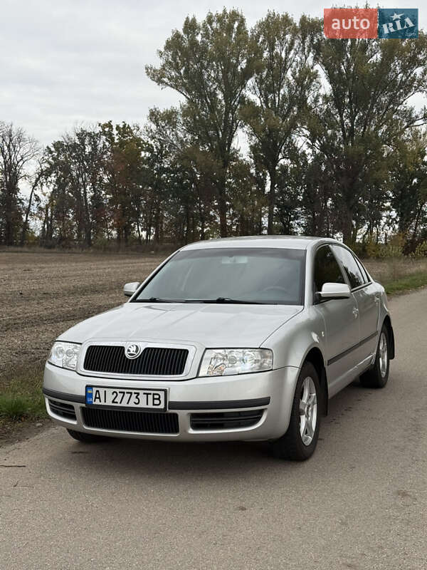 Ліфтбек Skoda Superb 2006 в 
