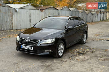Универсал Skoda Superb 2018 в 