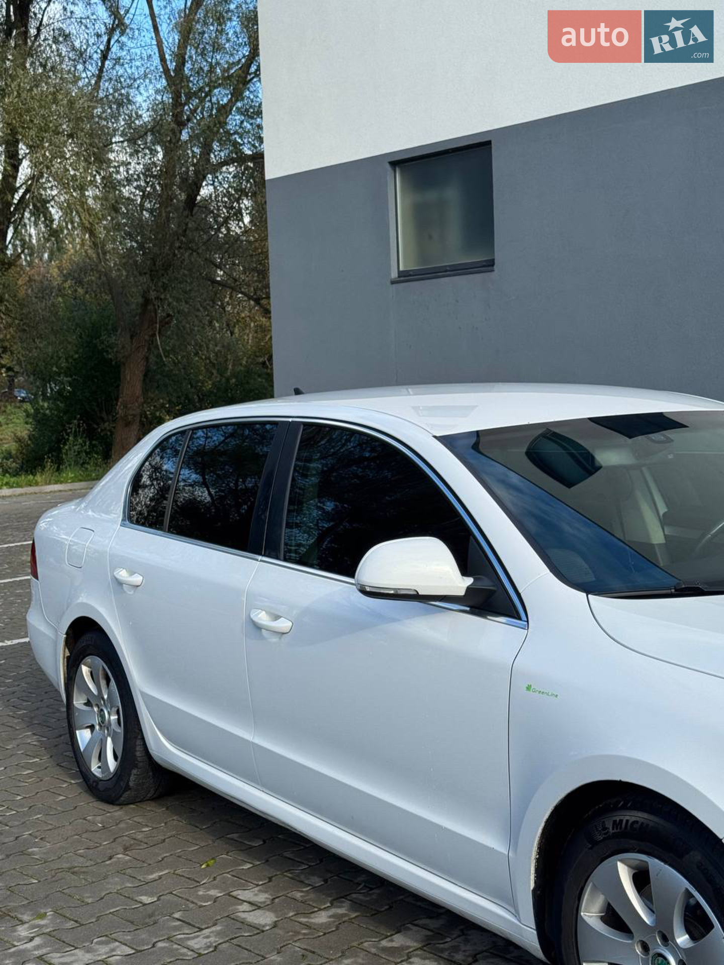 2012 Skoda Superb - мініатюра 11