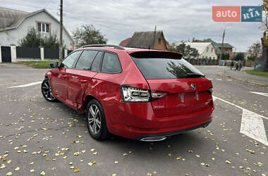 Універсал Skoda Superb 2018 в 