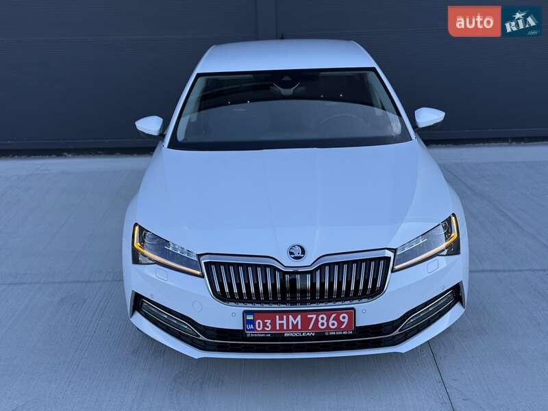Ліфтбек Skoda Superb 2022 в Києві