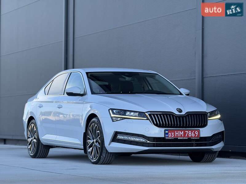 Ліфтбек Skoda Superb 2022 в Києві