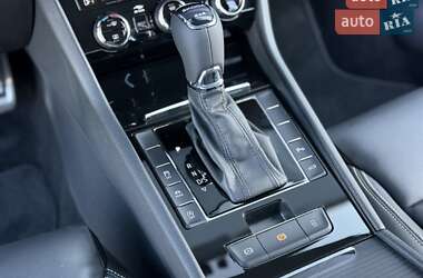 Лифтбек Skoda Superb 2022 в 