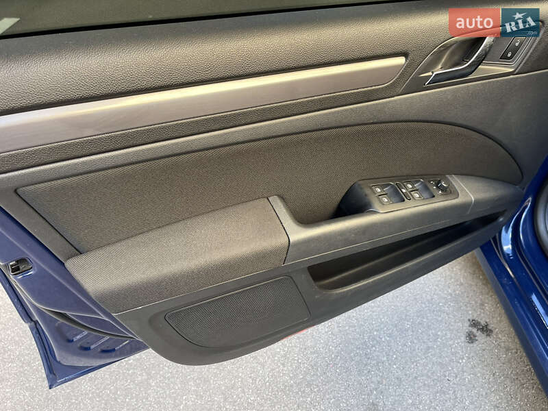 Універсал Skoda Superb 2014 в Києві