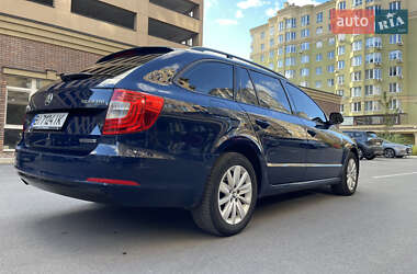Универсал Skoda Superb 2014 в 