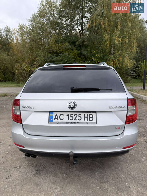 Універсал Skoda Superb 2013 в Ковелі
