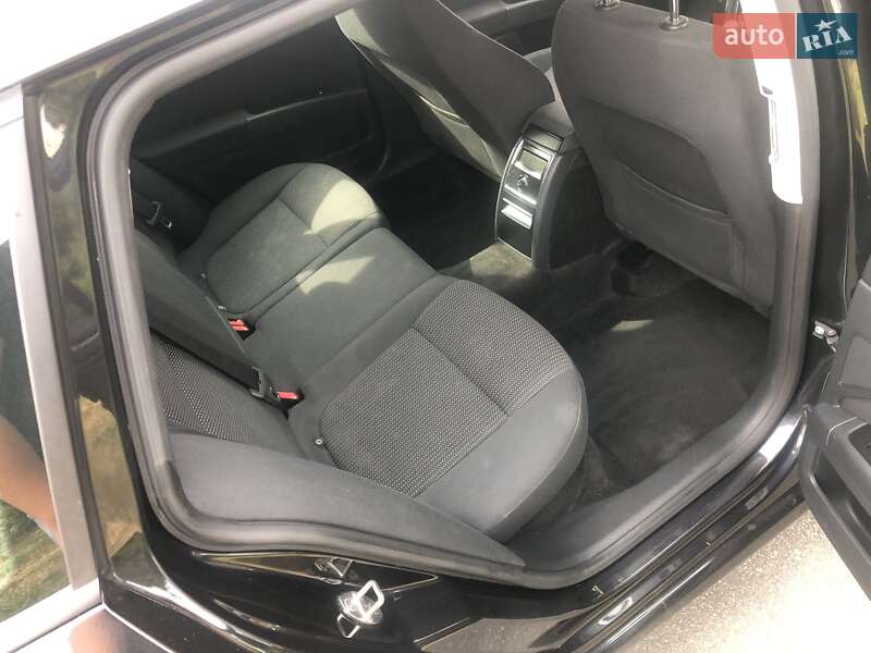 Универсал Skoda Superb 2012 в Каменец-Подольском фото 17 Универсал Skoda Superb 2012 в Каменец-Подольском