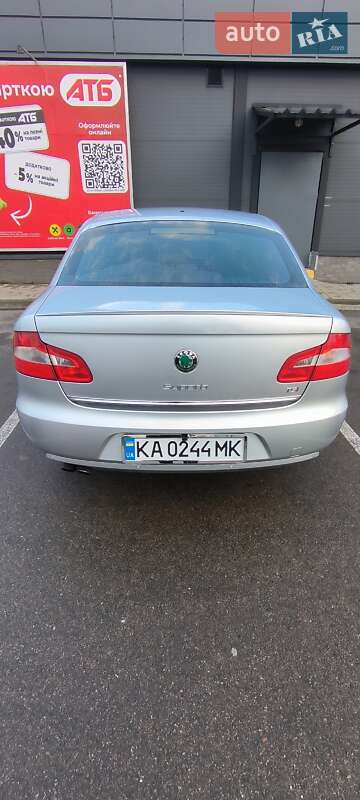 Ліфтбек Skoda Superb 2011 в Великій Олександрівці