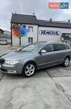 Универсал Skoda Superb 2010 в Белой Церкви