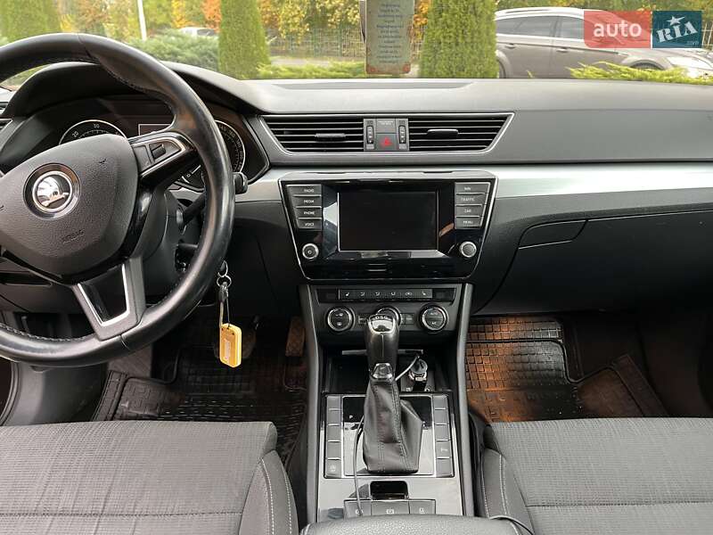 Універсал Skoda Superb 2016 в Береговому