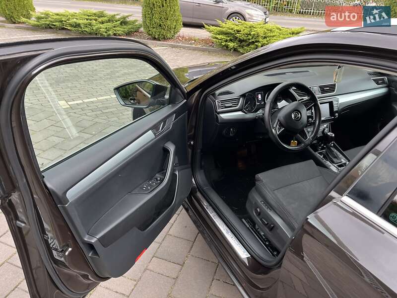 Універсал Skoda Superb 2016 в Береговому