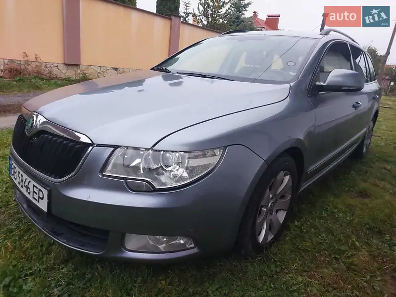 Skoda Superb 2012