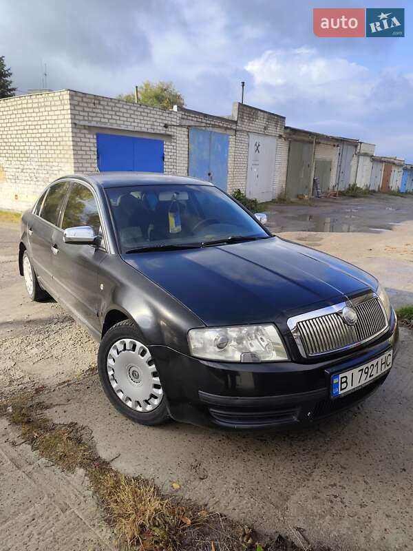 Ліфтбек Skoda Superb 2004 в Кременчуці фото 4 Ліфтбек Skoda Superb 2004 в Кременчуці