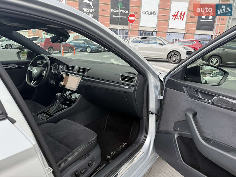 Универсал Skoda Superb 2018 в Львове