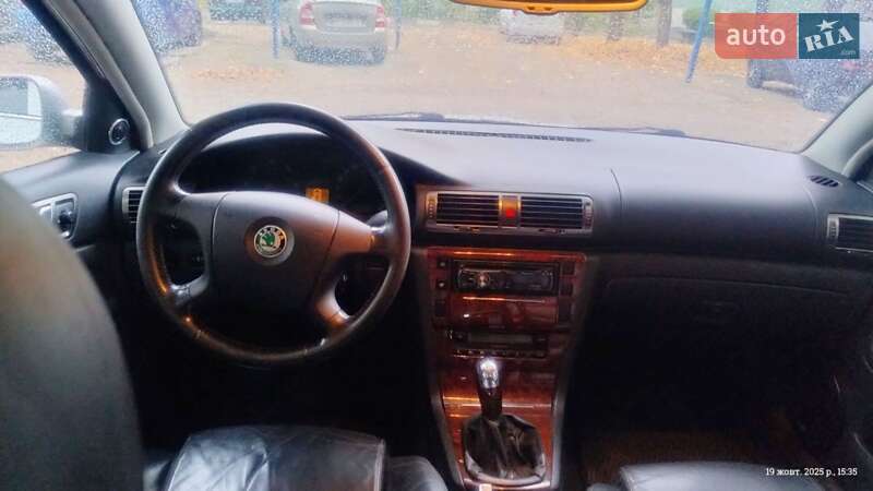 Лифтбек Skoda Superb 2006 в Запорожье