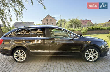 Універсал Skoda Superb 2014 в  фото 28 Універсал Skoda Superb 2014 в