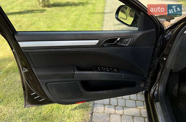 Універсал Skoda Superb 2014 в  фото 46 Універсал Skoda Superb 2014 в